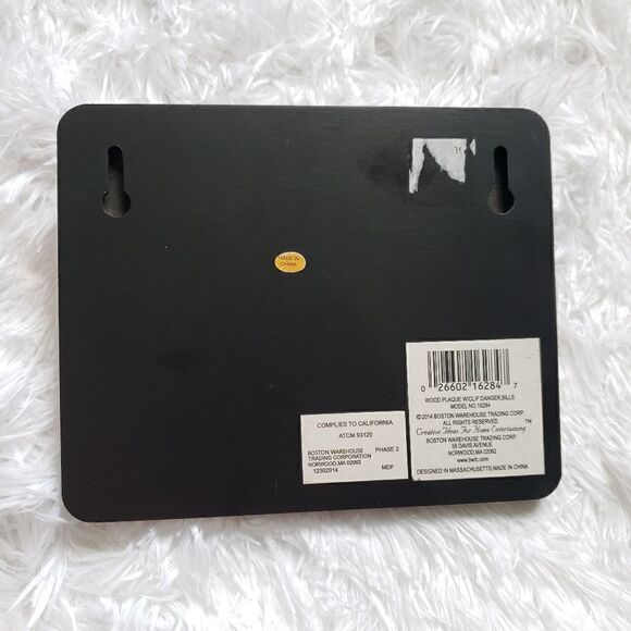 Wood Plaque w/clip "Danger Bills" - Picture 5 of 6